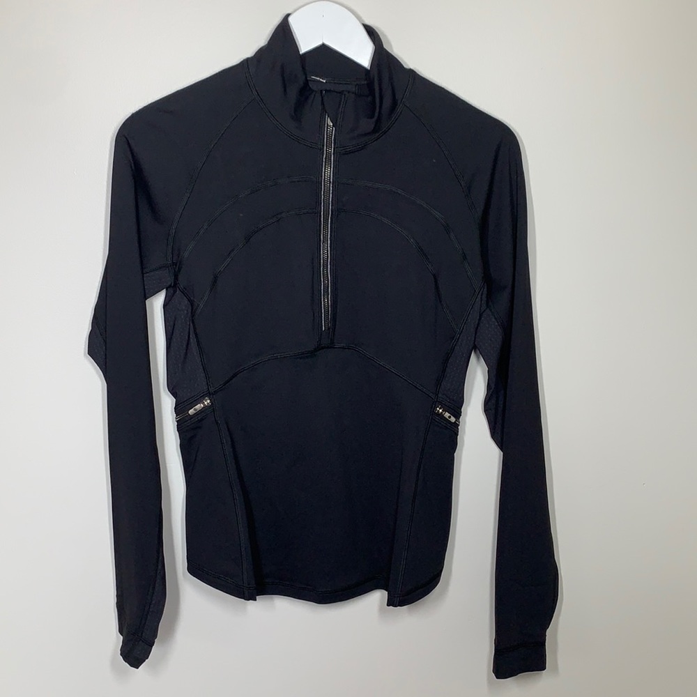 Lululemon jacket black slim fitting